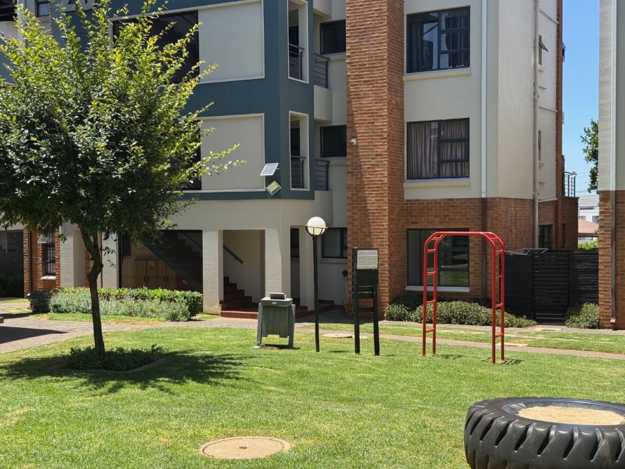 3 Bedroom Property for Sale in Greenstone Hill Gauteng