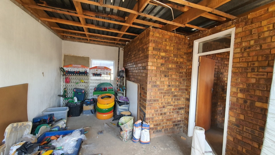  Bedroom Property for Sale in Geduld Ext 2 Gauteng