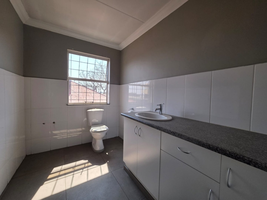 Commercial Property for Sale in Geduld Ext 2 Gauteng