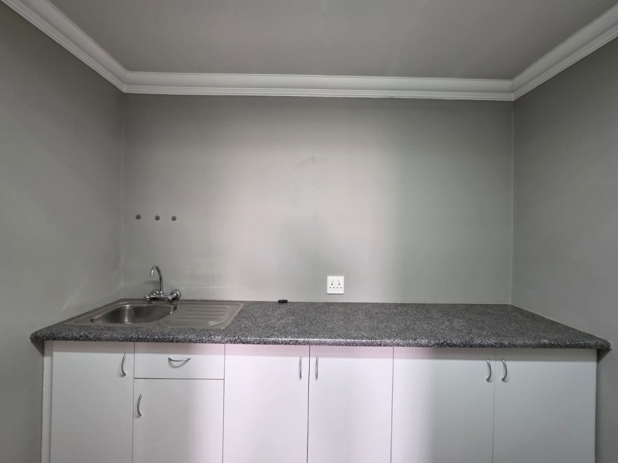 Commercial Property for Sale in Geduld Ext 2 Gauteng