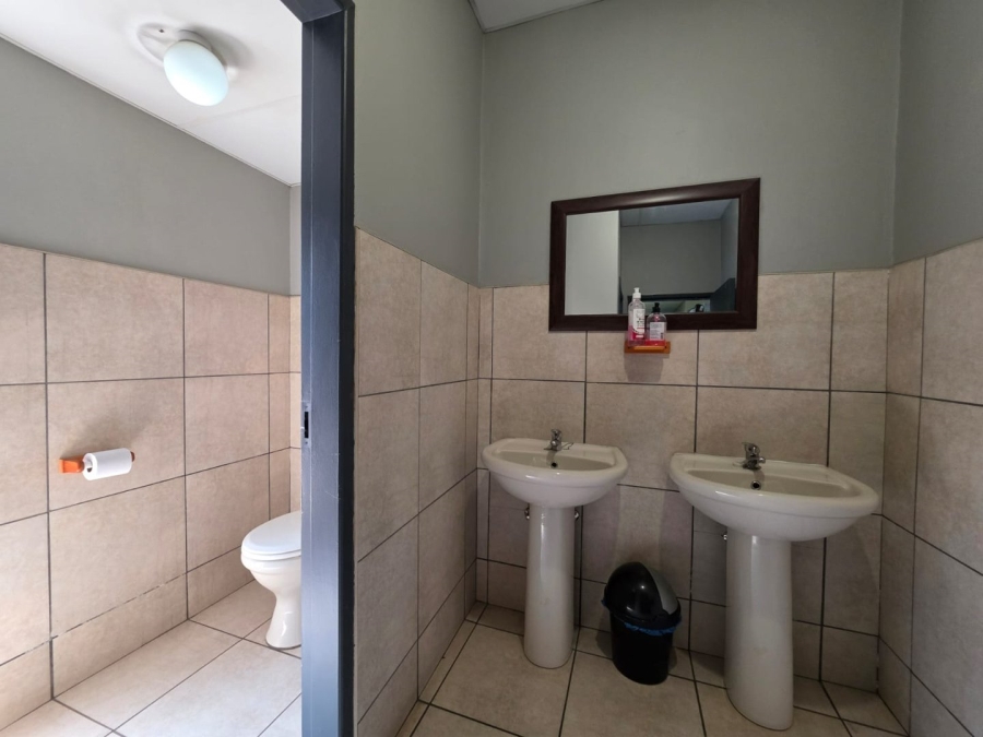 Commercial Property for Sale in Geduld Ext 2 Gauteng