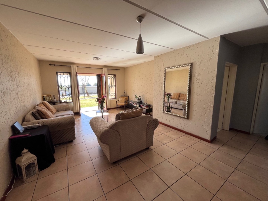 2 Bedroom Property for Sale in Meyersdal Gauteng