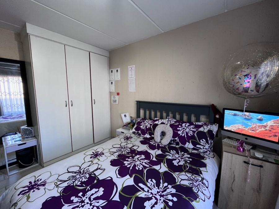 2 Bedroom Property for Sale in Meyersdal Gauteng
