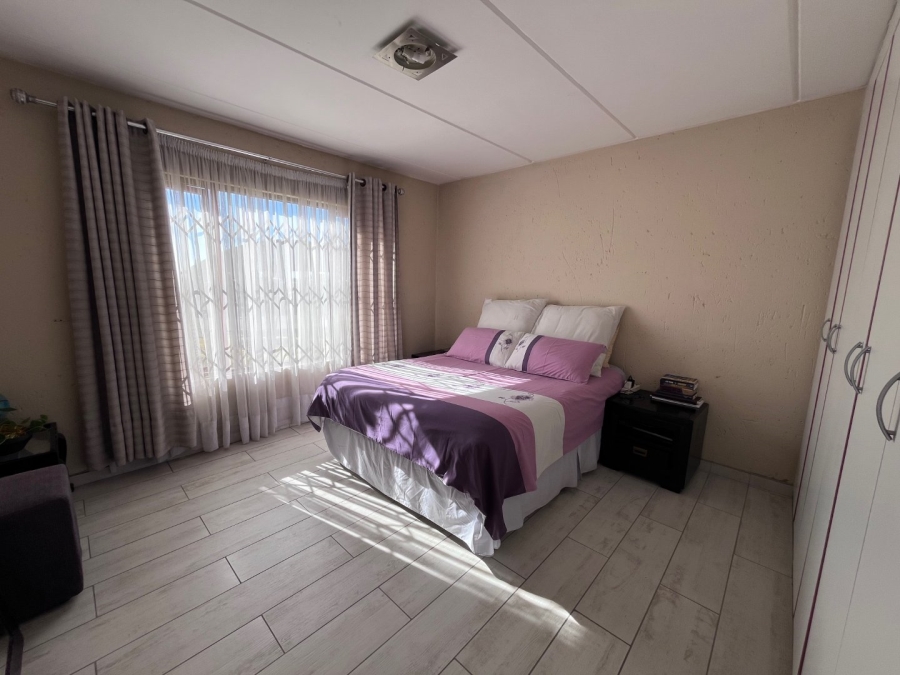 2 Bedroom Property for Sale in Meyersdal Gauteng
