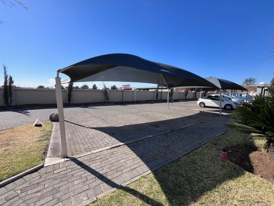 2 Bedroom Property for Sale in Meyersdal Gauteng