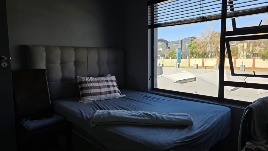2 Bedroom Property for Sale in Greenstone Hill Gauteng