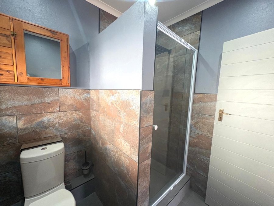 To Let 1 Bedroom Property for Rent in Robindale Gauteng