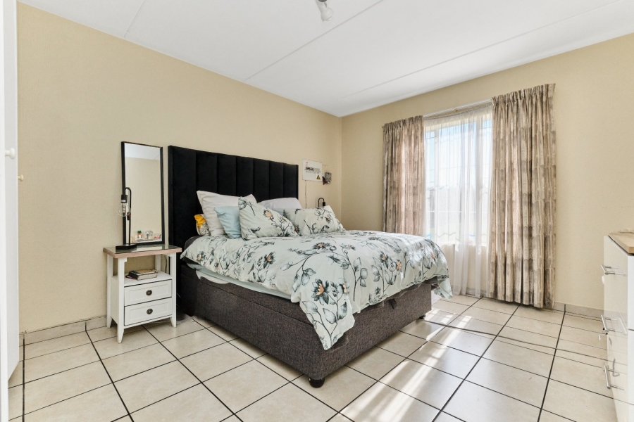 To Let 1 Bedroom Property for Rent in Strubensvallei Gauteng