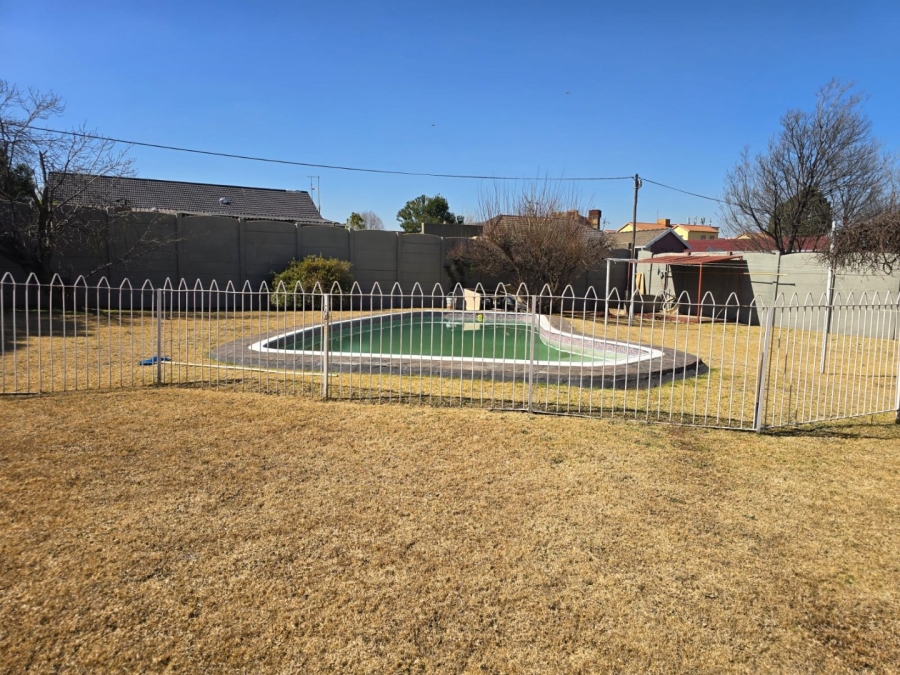 3 Bedroom Property for Sale in Marlands Gauteng