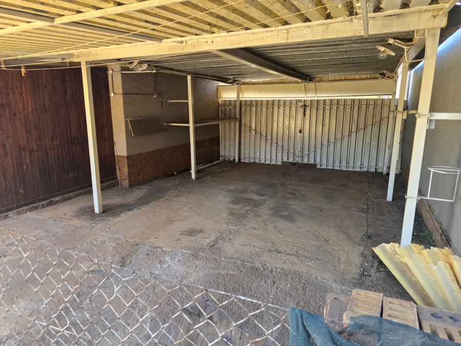 3 Bedroom Property for Sale in Marlands Gauteng