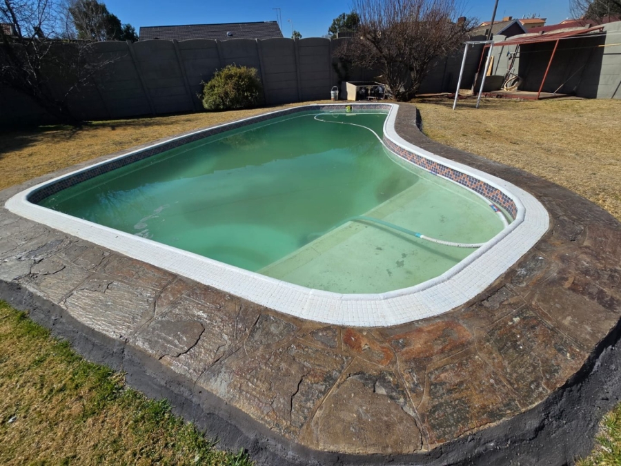 3 Bedroom Property for Sale in Marlands Gauteng