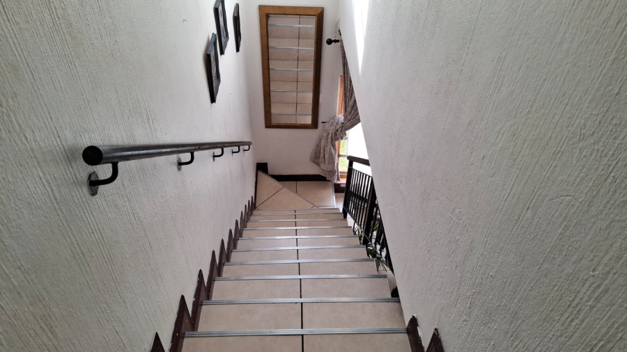 3 Bedroom Property for Sale in Noordwyk Gauteng