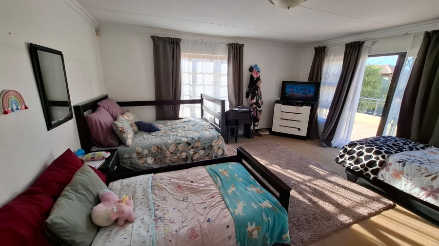 3 Bedroom Property for Sale in Noordwyk Gauteng