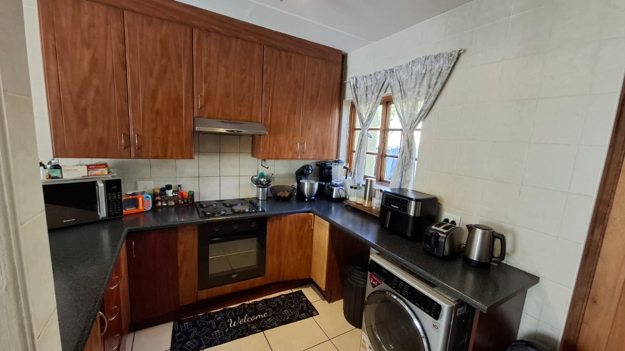 3 Bedroom Property for Sale in Noordwyk Gauteng