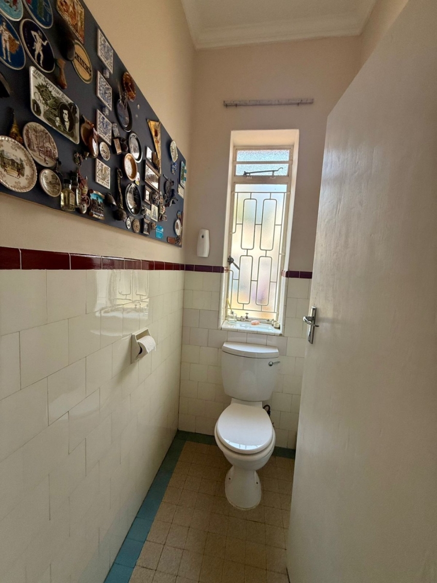 4 Bedroom Property for Sale in Saxonwold Gauteng