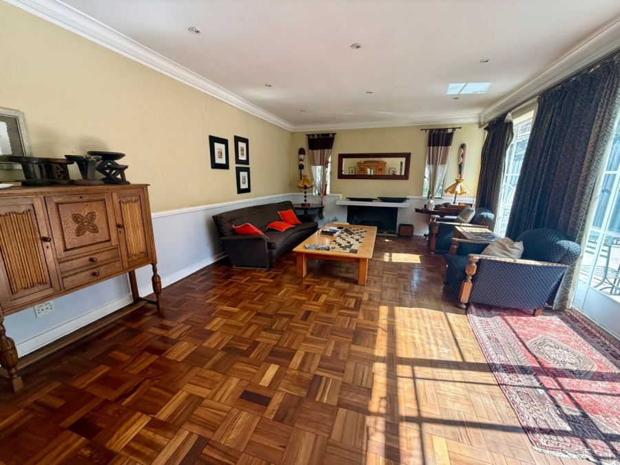4 Bedroom Property for Sale in Saxonwold Gauteng