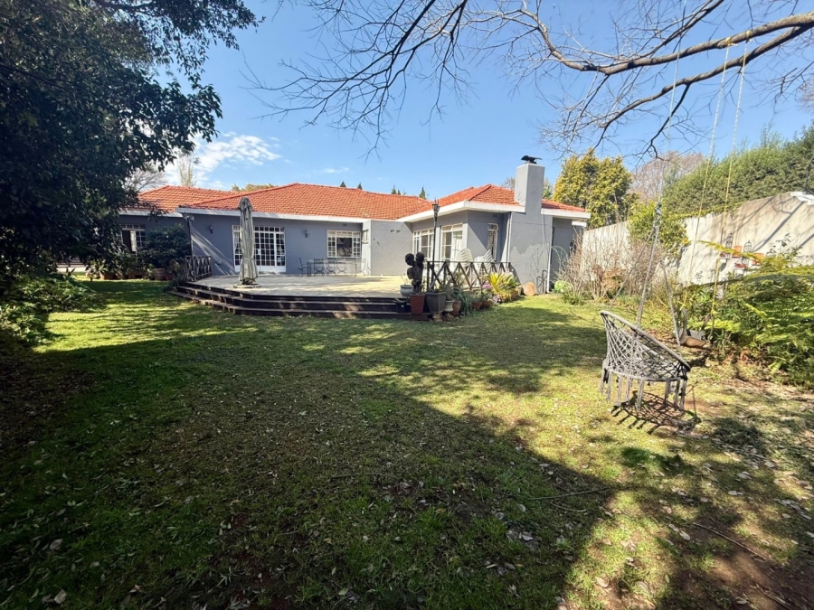 4 Bedroom Property for Sale in Saxonwold Gauteng