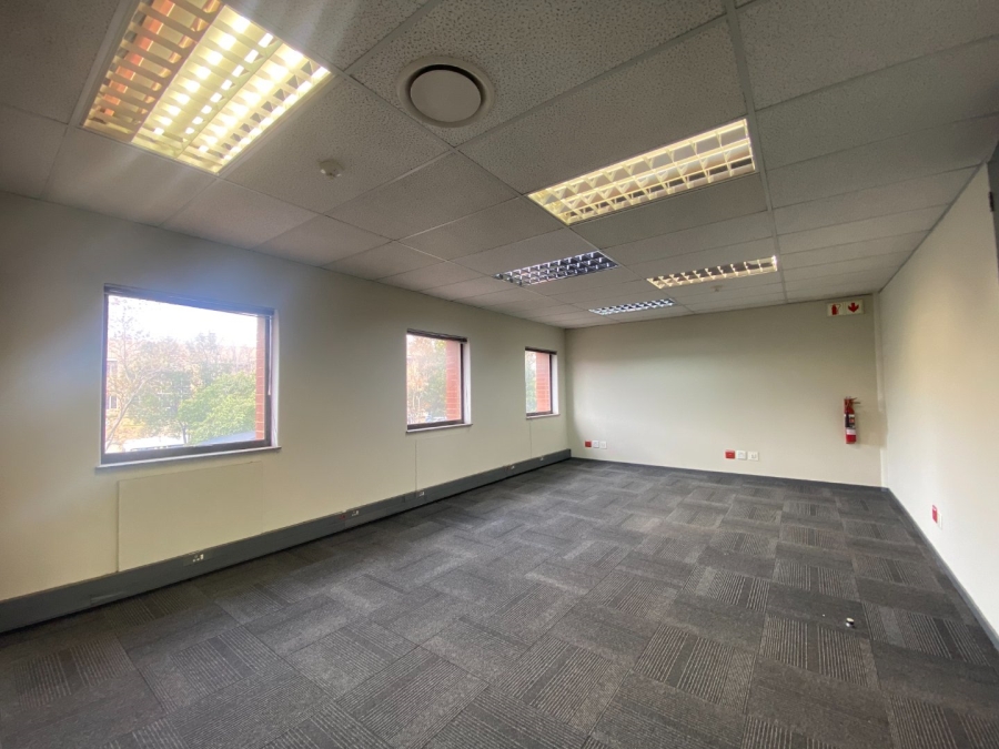 To Let commercial Property for Rent in Vorna Valley Gauteng