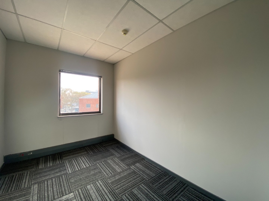 To Let commercial Property for Rent in Vorna Valley Gauteng