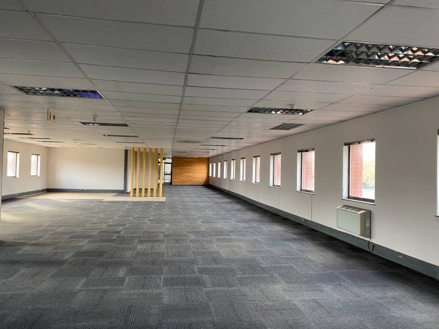 To Let commercial Property for Rent in Vorna Valley Gauteng