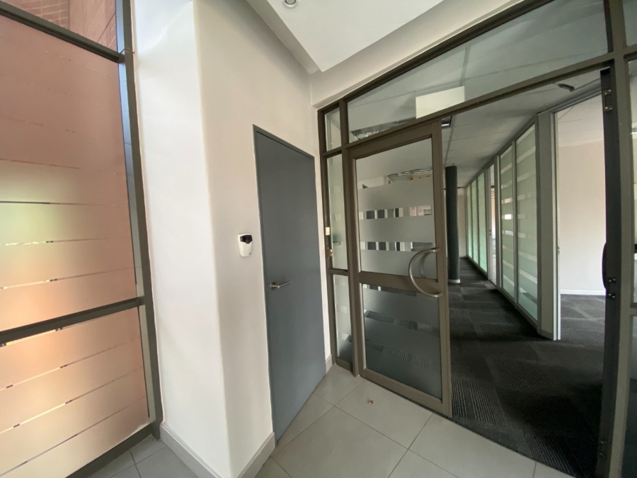 To Let commercial Property for Rent in Vorna Valley Gauteng