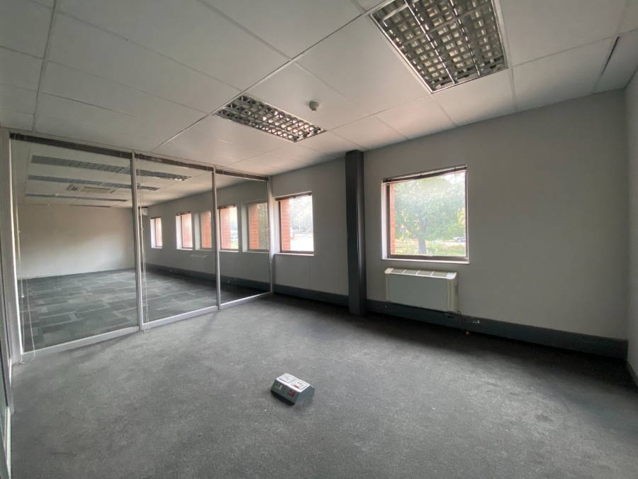 To Let commercial Property for Rent in Vorna Valley Gauteng