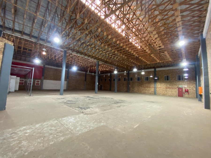 To Let commercial Property for Rent in Vorna Valley Gauteng