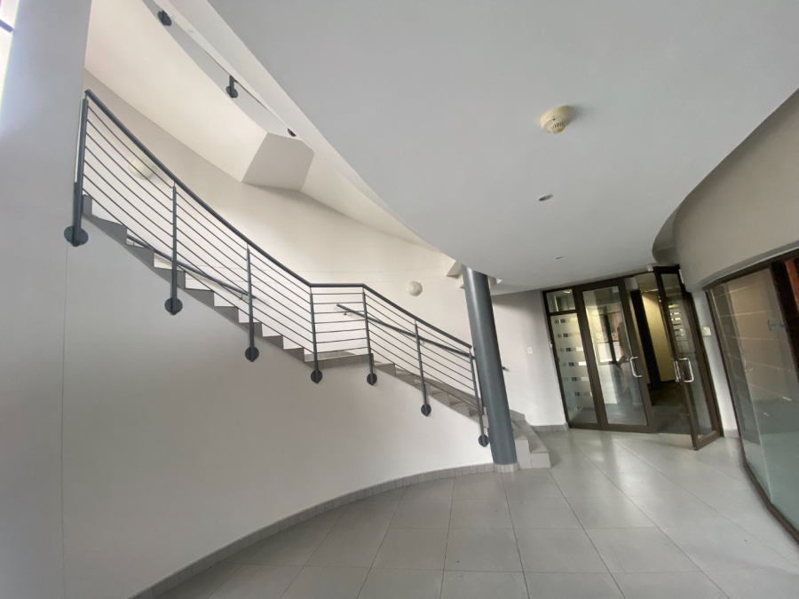  Bedroom Property for Sale in Vorna Valley Gauteng