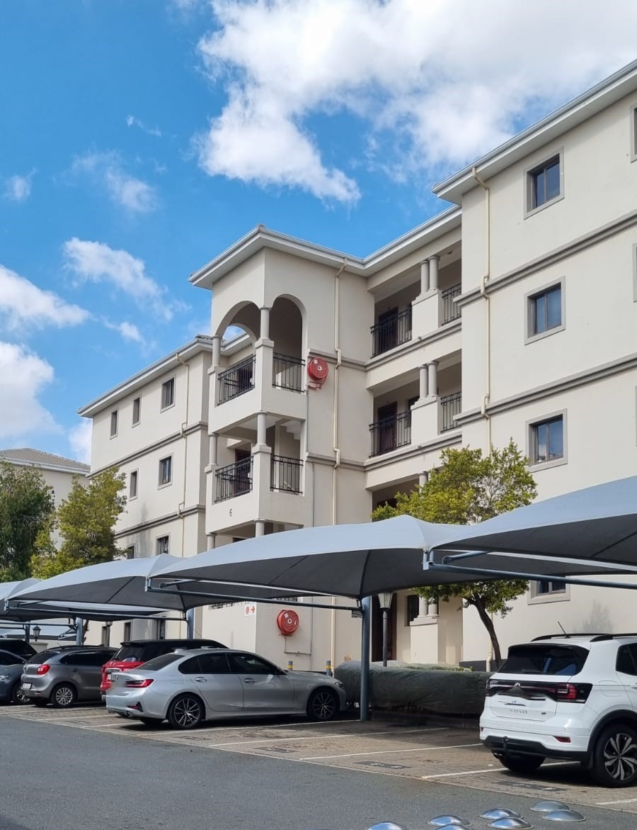 1 Bedroom Property for Sale in Noordwyk Gauteng