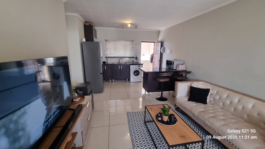 1 Bedroom Property for Sale in Noordwyk Gauteng
