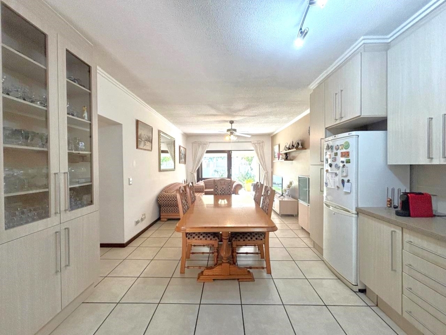 To Let 3 Bedroom Property for Rent in Fourways Gauteng