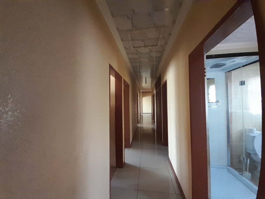 4 Bedroom Property for Sale in Louisrus Gauteng