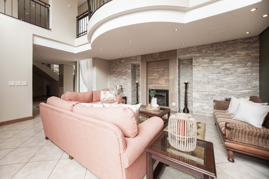 5 Bedroom Property for Sale in Dowerglen Gauteng
