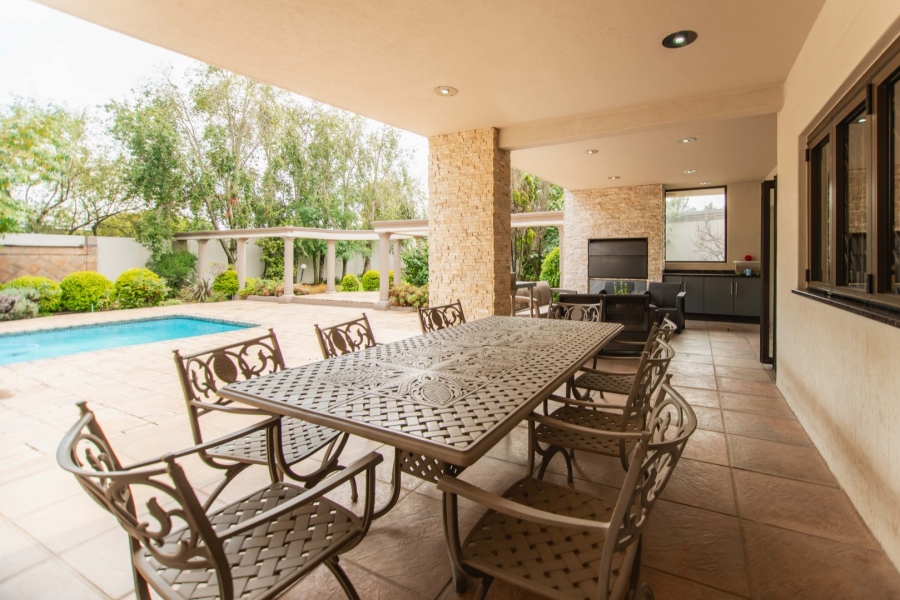 5 Bedroom Property for Sale in Dowerglen Gauteng
