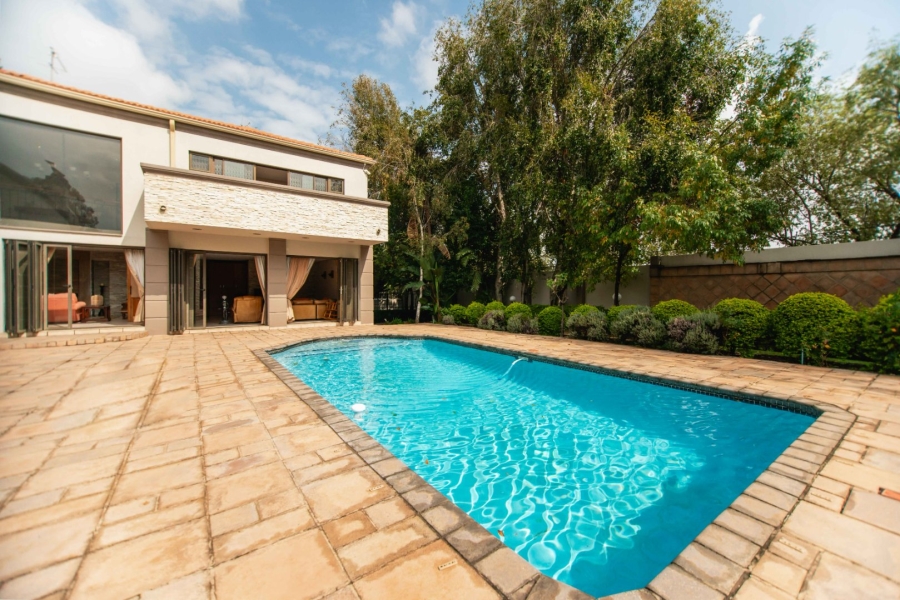 5 Bedroom Property for Sale in Dowerglen Gauteng