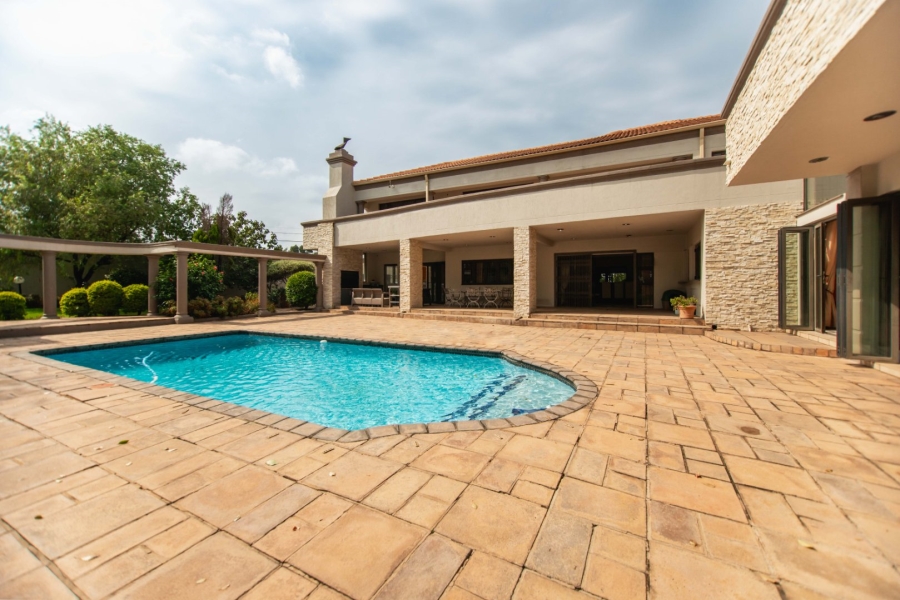 5 Bedroom Property for Sale in Dowerglen Gauteng