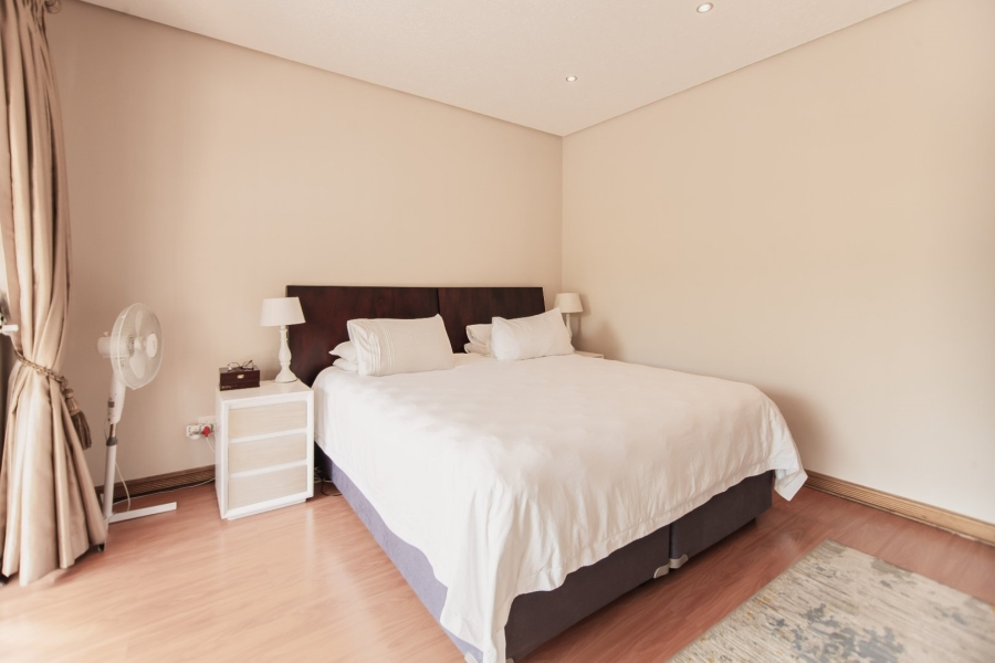5 Bedroom Property for Sale in Dowerglen Gauteng