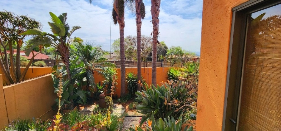 2 Bedroom Property for Sale in Boskruin Gauteng