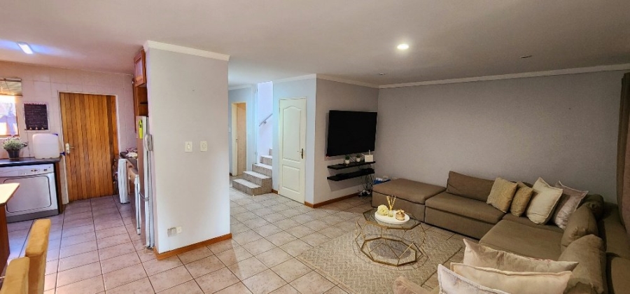 2 Bedroom Property for Sale in Boskruin Gauteng