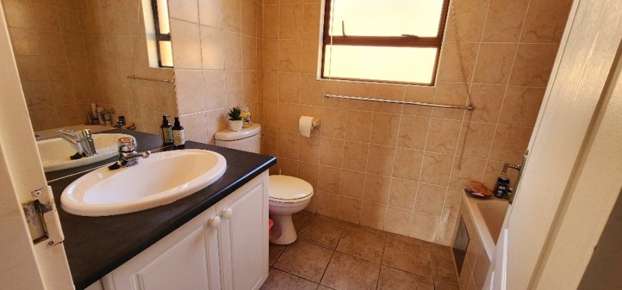 2 Bedroom Property for Sale in Boskruin Gauteng