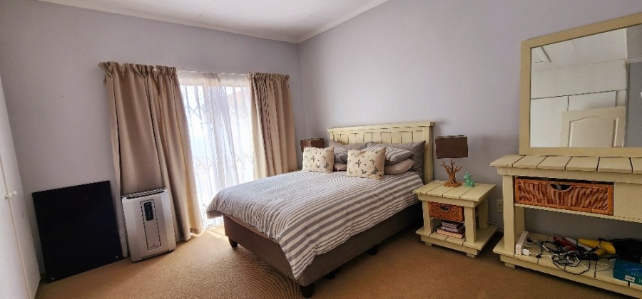 2 Bedroom Property for Sale in Boskruin Gauteng