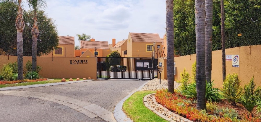 2 Bedroom Property for Sale in Boskruin Gauteng