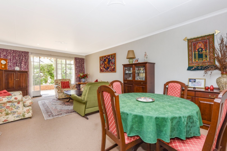 2 Bedroom Property for Sale in Magaliessig Gauteng