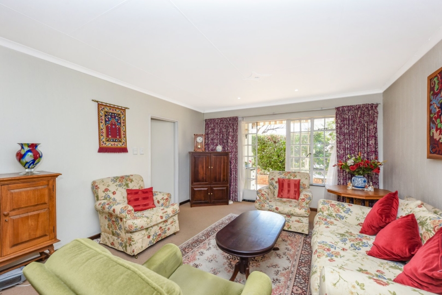 2 Bedroom Property for Sale in Magaliessig Gauteng