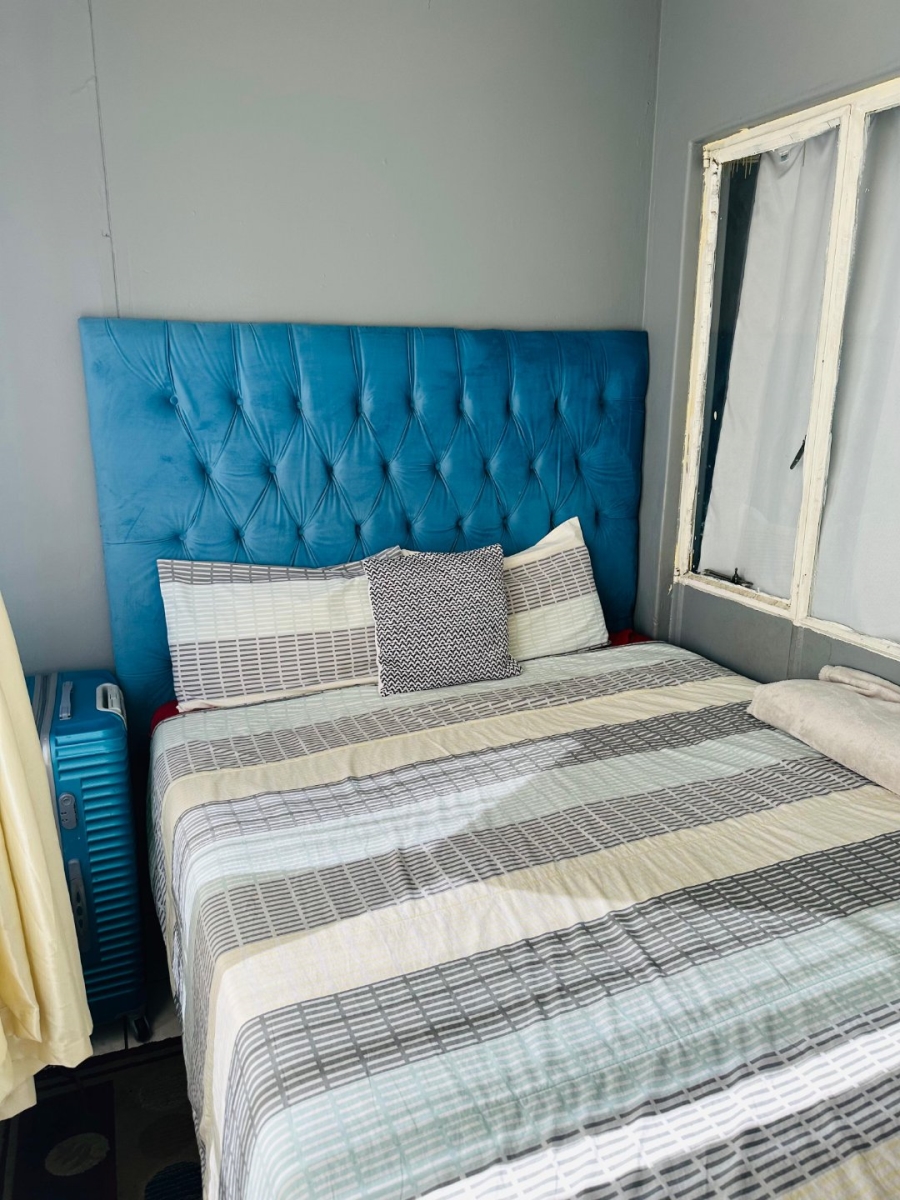 1 Bedroom Property for Sale in Pretoria West Gauteng