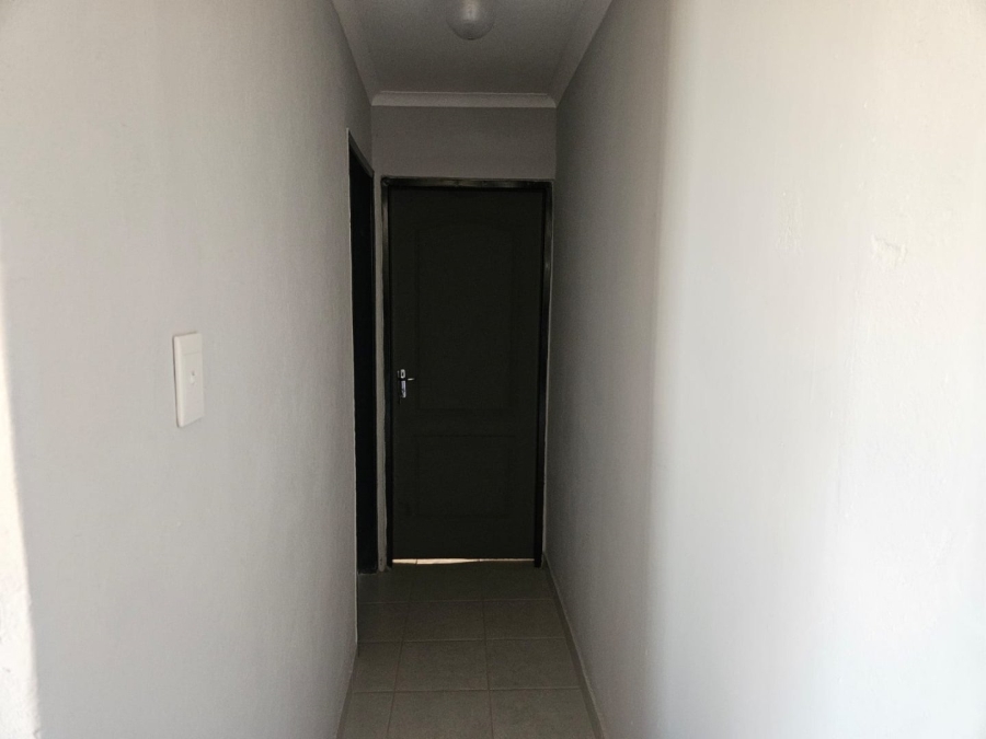 2 Bedroom Property for Sale in Soshanguve HH Gauteng