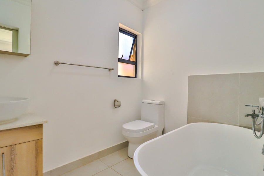 To Let 2 Bedroom Property for Rent in Witfield Gauteng