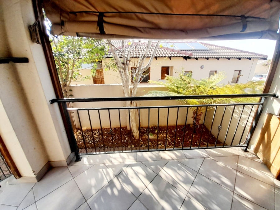 3 Bedroom Property for Sale in Thatchfield Hills Gauteng