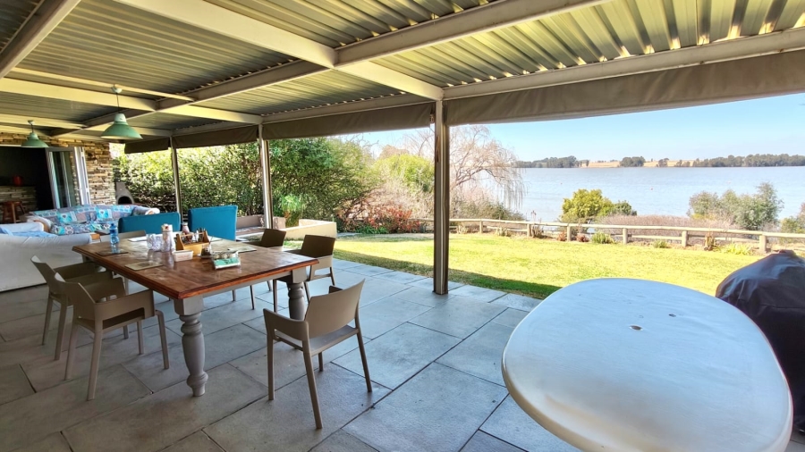 5 Bedroom Property for Sale in Vaal Marina Gauteng