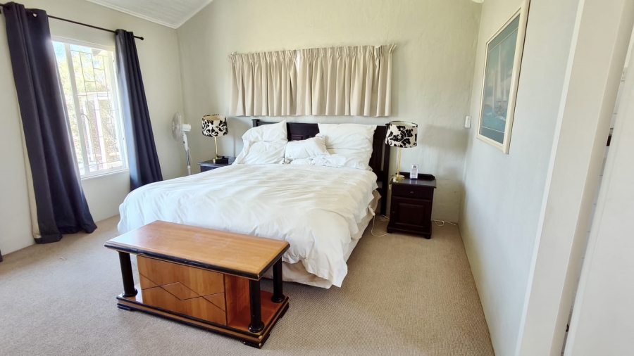 5 Bedroom Property for Sale in Vaal Marina Gauteng